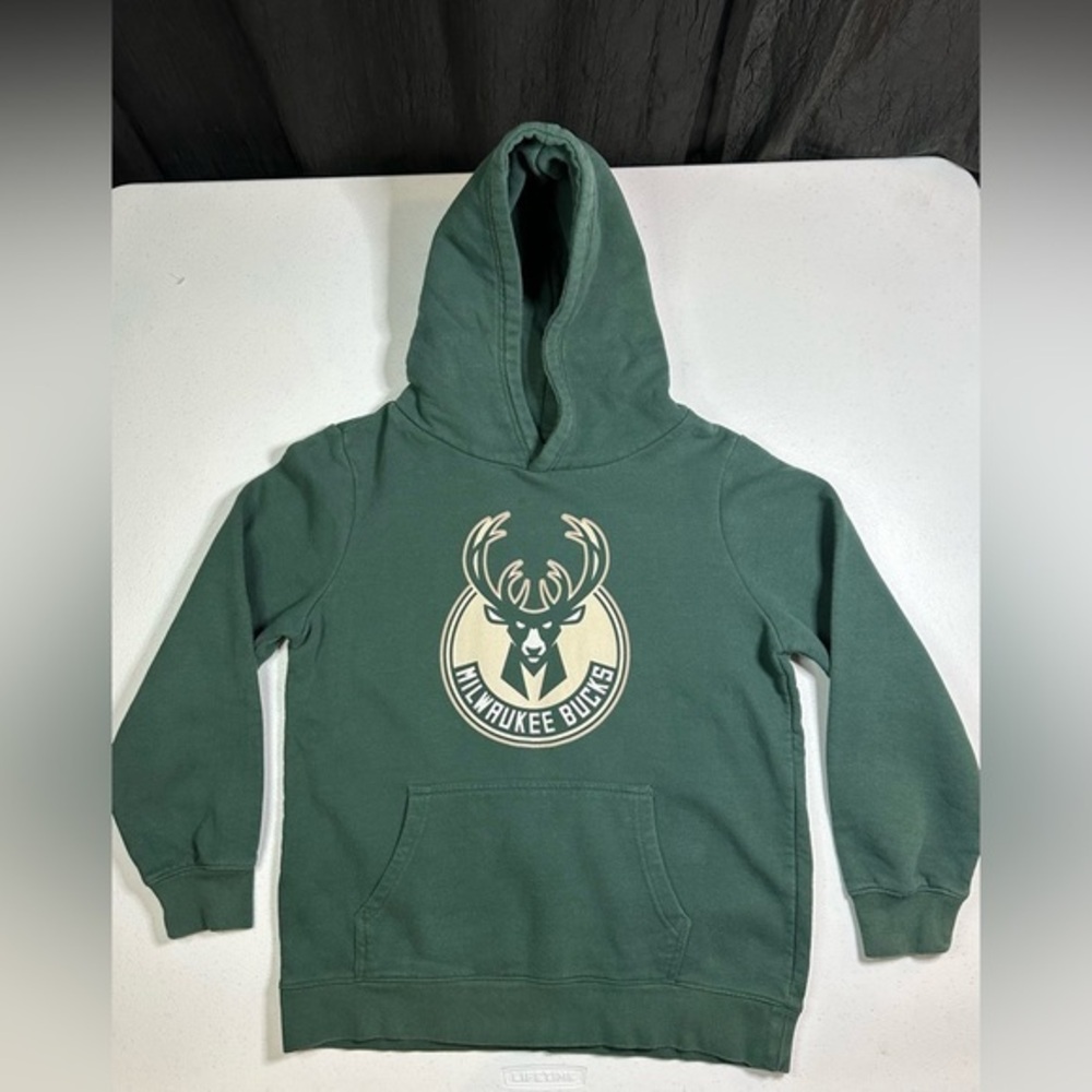 Fanatics Milwaukee Bucks Giannis Antetokounmpo Kids Green Hoodie Large L 14-16